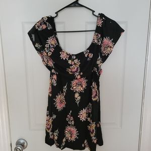 NWT Floral Off the Shoulder